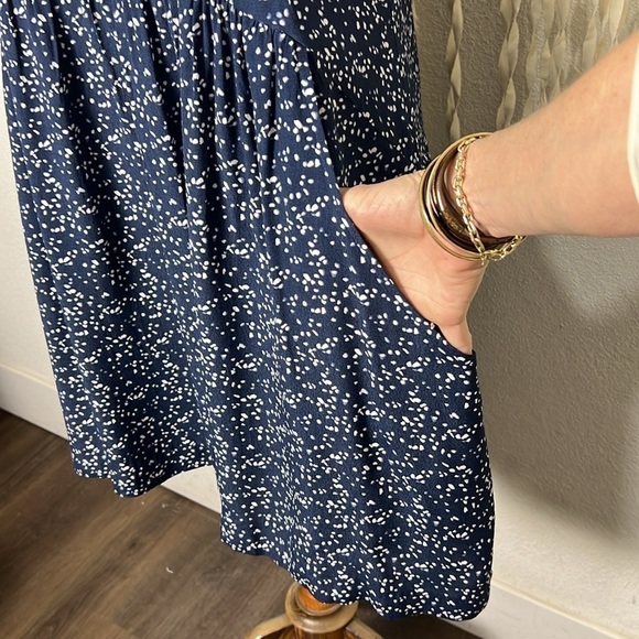 Garnet Hill NWOT Marina Crepe Dress Size 14 - Picture 2 of 12